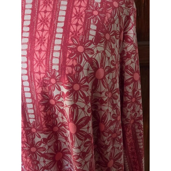 Bob Mackie Wearable Art Floral Pattern Red & Pink Long Sleeve Top Size 1X - Picture 2 of 8